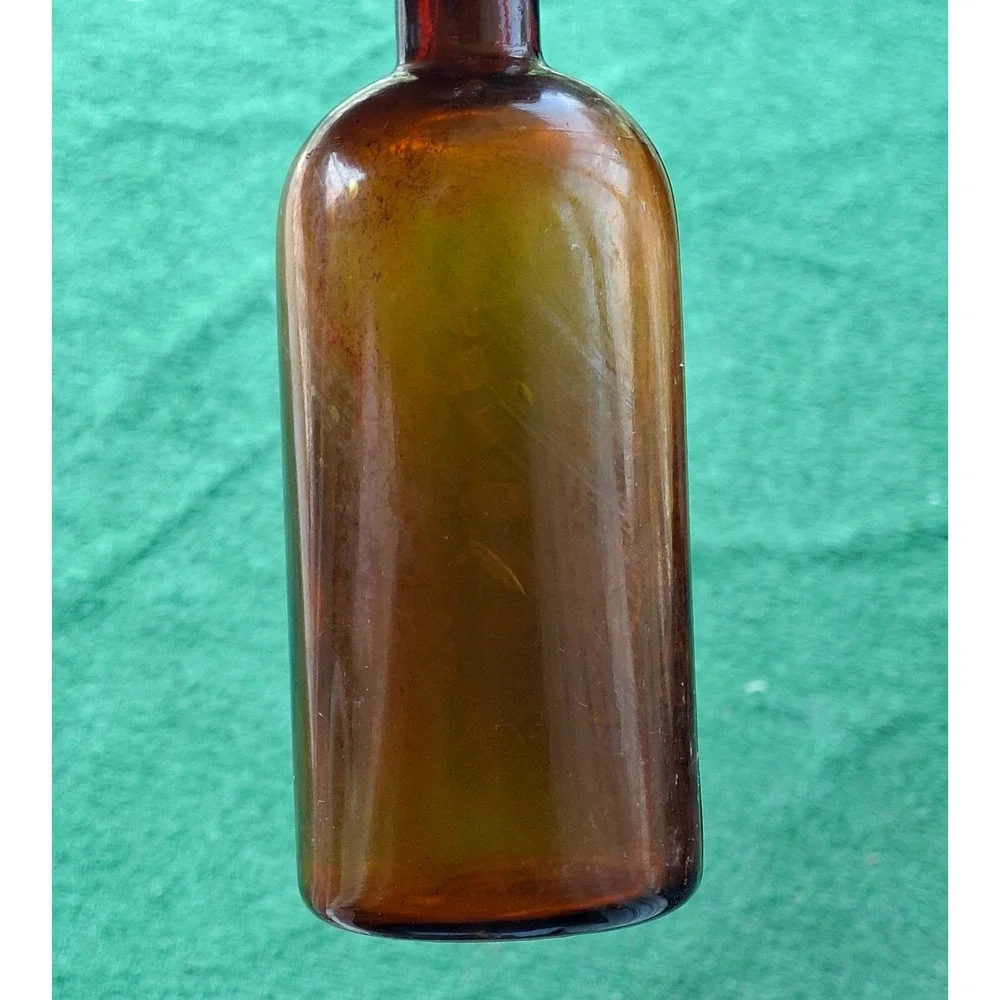 Antique Bottle Digging Lot 4 Dug Amber Whiskey Flask Milk Medicine 1914-1950